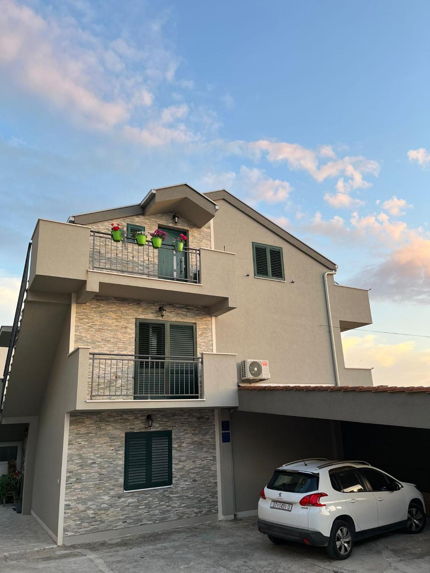 Apartmani Mm Трогир Экстерьер фото