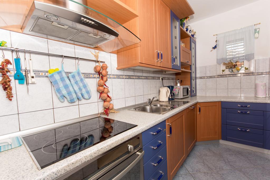 Apartmani Mm Трогир Экстерьер фото