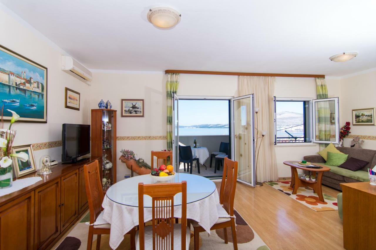 Apartmani Mm Трогир Экстерьер фото